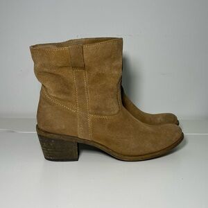 Joe Sanchez Women Tan Suede western equestrian country Ankle Boots in Size 39